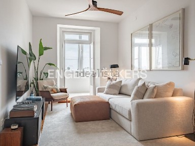 Arrendamento de apartamento T3 em Estefânia