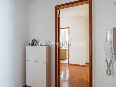 Arrendamento de apartamento T4 no Bairro de Santa Cruz