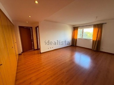 Arrendamento de apartamento T1 na Avenida Sérgio Vieira de Mello s/n