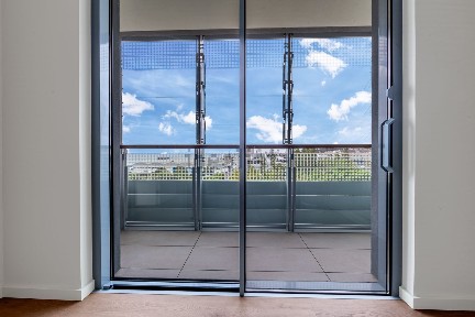 Arrendamento de apartamento T1 na Praça 25 de Abril, 2
