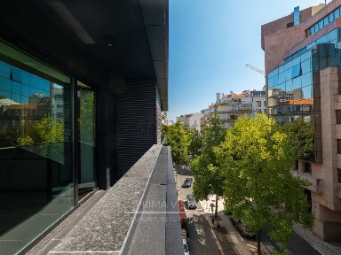 Arrendamento de apartamento T1 na Avenida 5 de Outubro