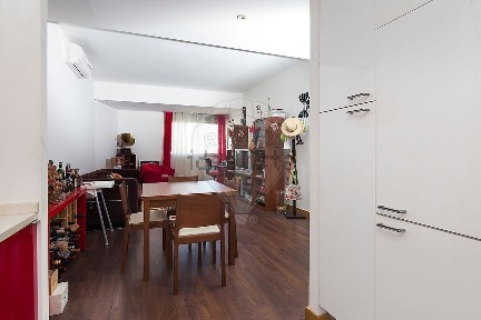 Arrendamento de apartamento T1 na Praceta Luís de Freitas Branco