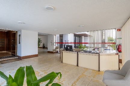 Arrendamento de apartamento T3 na Alameda António Sérgio