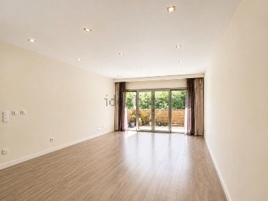 Arrendamento de apartamento T3 na Rua Mário Moreira