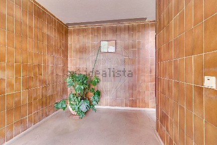 Arrendamento de apartamento T1 em Telheiras