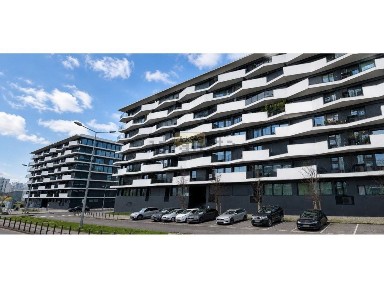 Arrendamento de apartamento T1 na Avenida de Berlim, 23