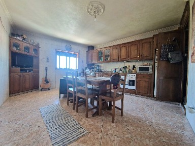 Apartamento T2 à venda na Avenida Engenheiro Duarte Pacheco, 1