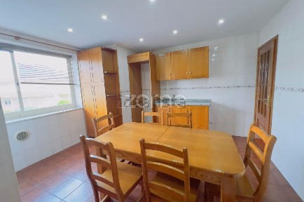 Apartamento T2 à venda em Santa Cruz/Trindade e Sanjurge