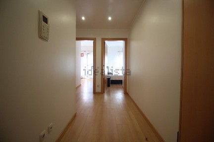 Arrendamento de apartamento T2 na Marina