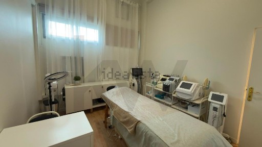 Espaço comercial à venda no Parque dos Poetas - Hospital da Luz