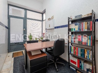 Espaço comercial à venda em Entrecampos