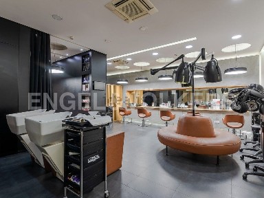 Espaço comercial à venda na Restelo