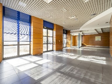 Espaço comercial à venda na Rua Carlos George
