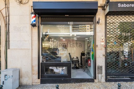 Espaço comercial à venda na Avenida São João de Deus