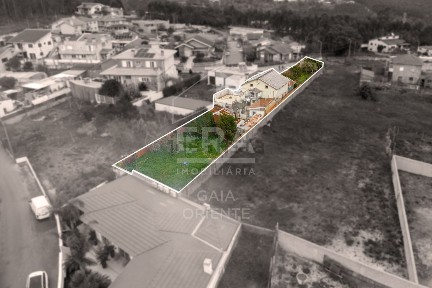 Moradia independente à venda em Sandim