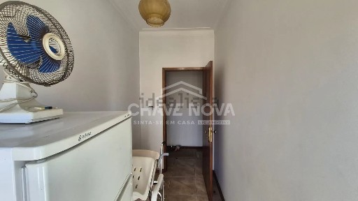 Andar de moradia à venda na Rua Campolinho, 157