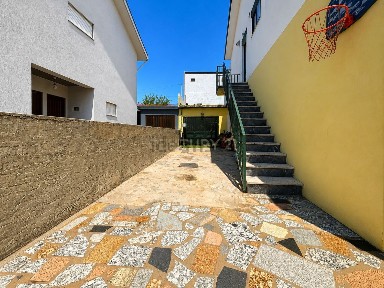Moradia independente à venda na Rua São Martinho, 97