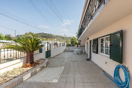 Aião, Rua de São João