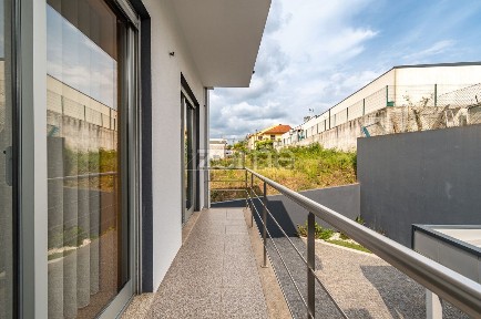 Moradia independente à venda em Urbanização Foz de Cima, 113