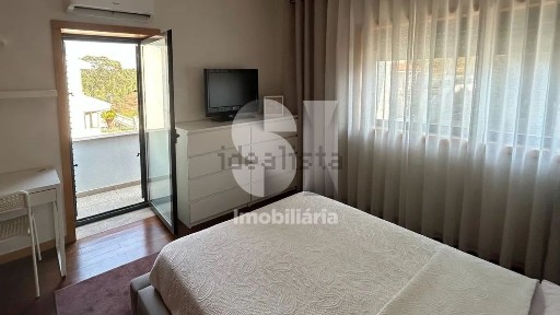 Moradia geminada à venda em Campo