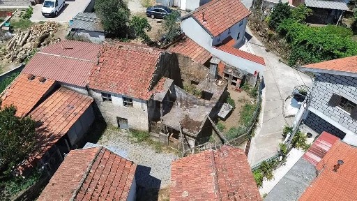 Casa ou moradia à venda em Valadares