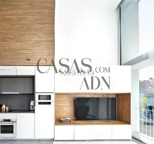 Duplex à venda na Avenida Doutor Lourenço Peixinho