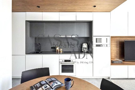 Duplex à venda na Avenida Doutor Lourenço Peixinho