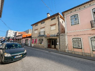 Moradia independente à venda em Arcos e Mogofores