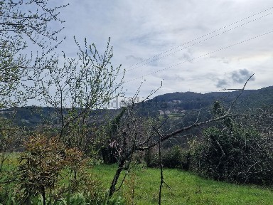 Moradia independente à venda em Chave