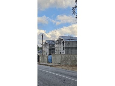 Moradia independente à venda em Guisande
