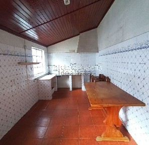 Moradia em banda à venda em Riachos