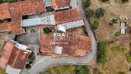 Moradia independente à venda em Olival
