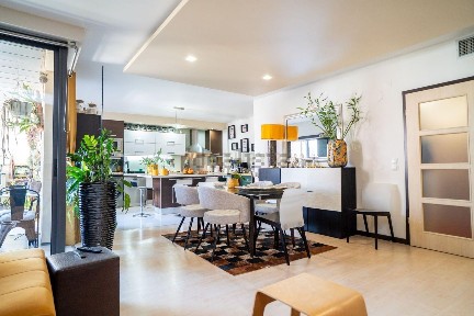 Apartamento T3 à venda na Rua Gil Vicente, 25