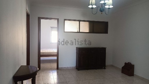 Apartamento T2 à venda na Rua Natércia Freire