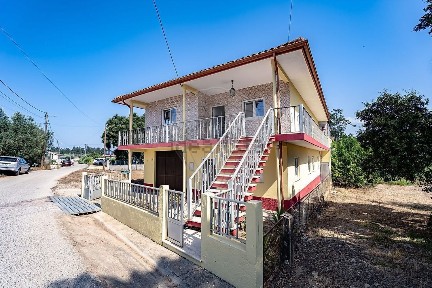 Moradia independente à venda em Urbanização Viver