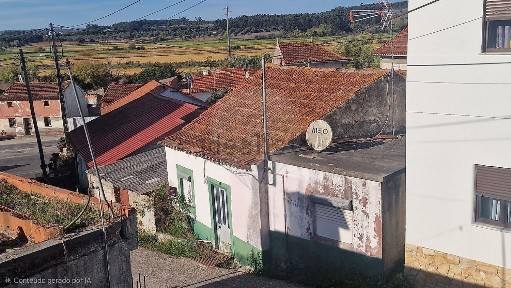 Moradia independente à venda na Rua Rigueirinho
