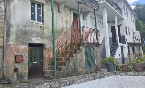 Moradia em banda à venda em N342