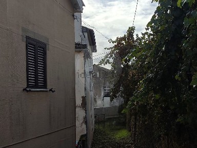 Moradia independente à venda na Avenida Fronteira