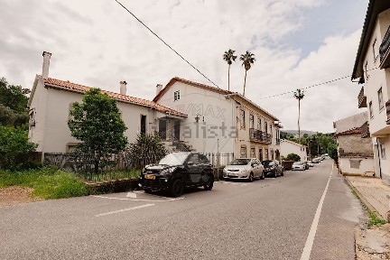Arganil, Rua Doutor Alberto Moura Pinto