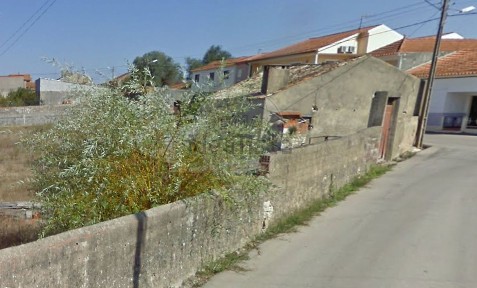 Moradia independente à venda em Casal do Bom Despacho