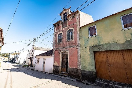 Moradia independente à venda em Gesteira e Brunhós