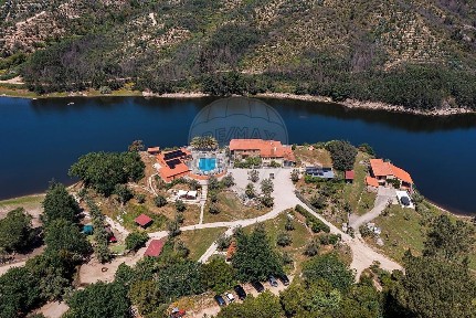 Quinta à venda em Póvoa de Midões