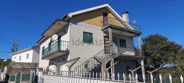 Santa Ovaia, Rua Laranjeira