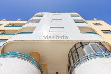 Apartamento T1 à venda na Avenida 1º de Maio, 40