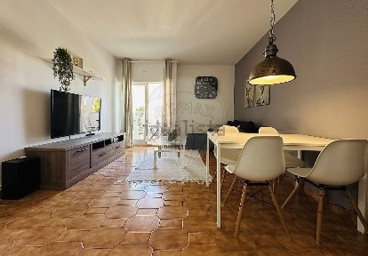 Apartamento T2 à venda na Avenida Bento de Jesus Caraça