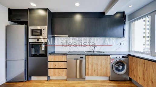 Apartamento T3 à venda no Monte Belo Sul