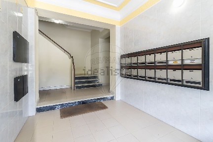 Apartamento T3 à venda na Arangues - Pinheirinhos
