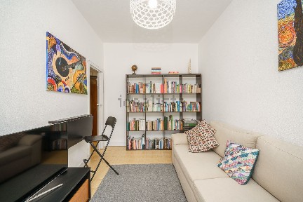 Apartamento T1 à venda na Avenida Doutor António Rodrigues Manito