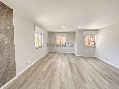 Apartamento T2 à venda no Reformados de Corroios