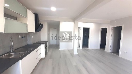 Apartamento T2 à venda na Afonso Costa - Fonte do Lavra